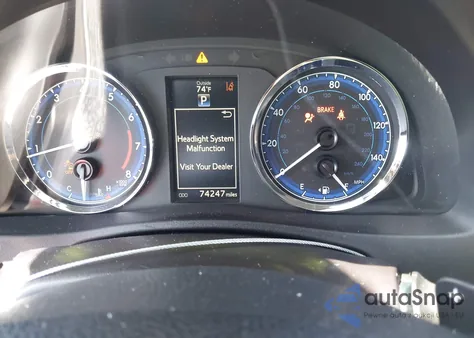 2017 Toyota Corolla Se z USA, uszkodzony, nr VIN 2T1BURHE0HC869815